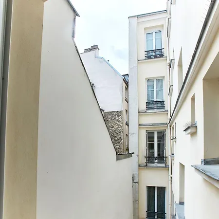 Montmartre 2Br Apartment *