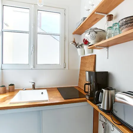 Apartment Montmartre 2Br Apartment